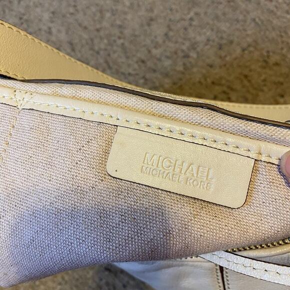 Michael Kors Ivory Smooth Leather White Stitching Hobo Shoulder Bag Y2K Office - Picture 3 of 9